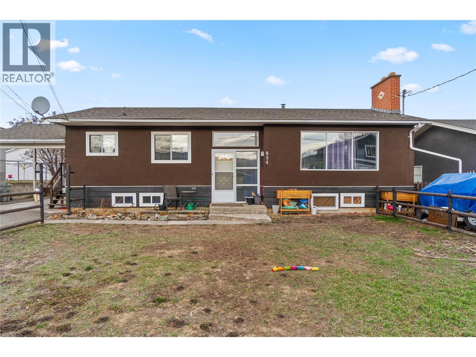  654 Patricia Avenue, Kamloops