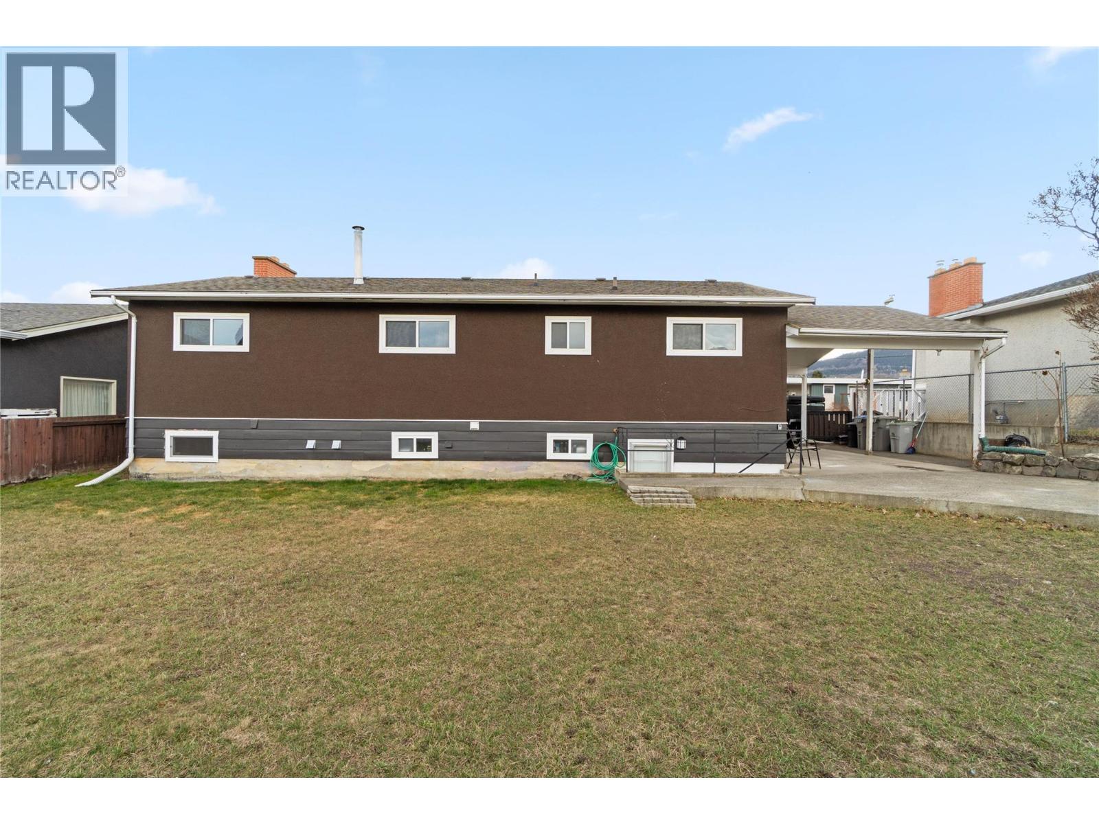 654 Patricia Avenue - 4