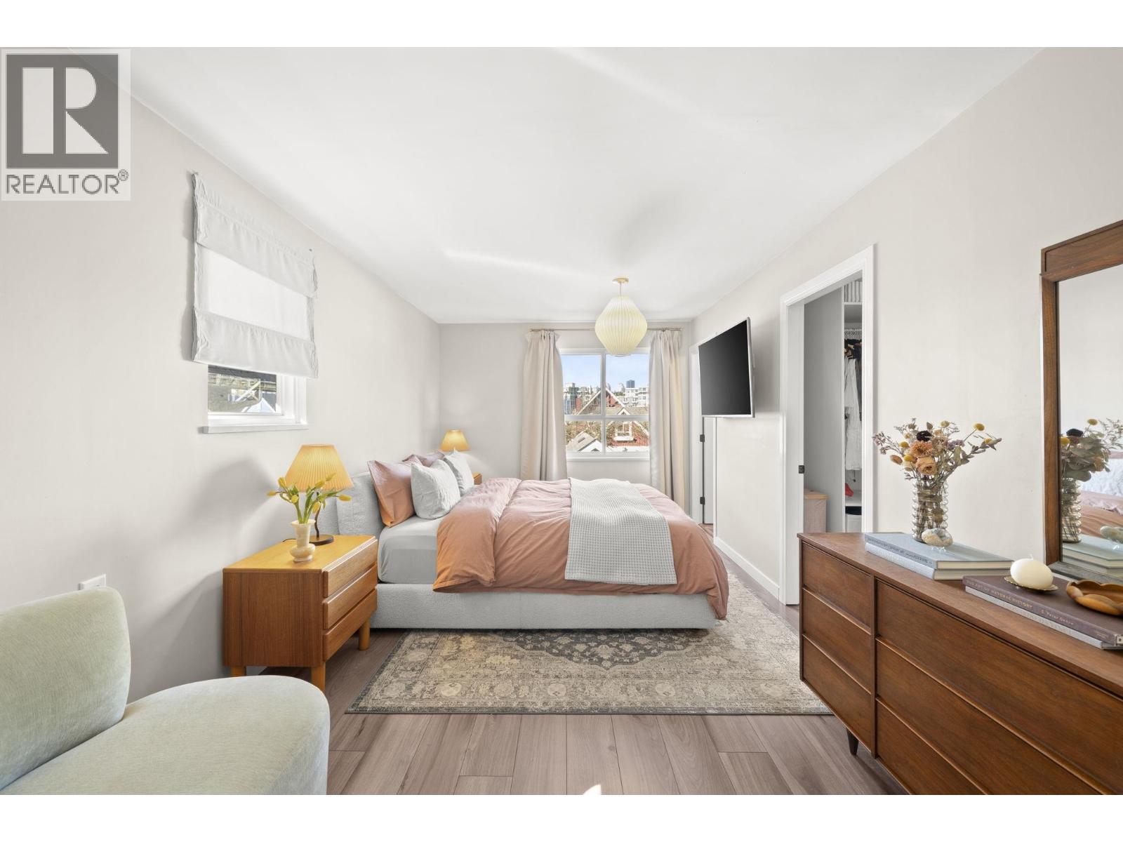 133 STAR CRESCENT, New Westminster