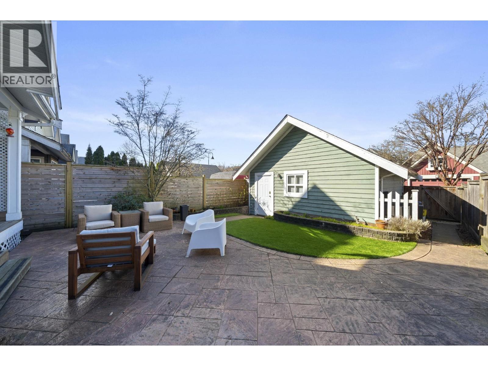 133 STAR CRESCENT, New Westminster