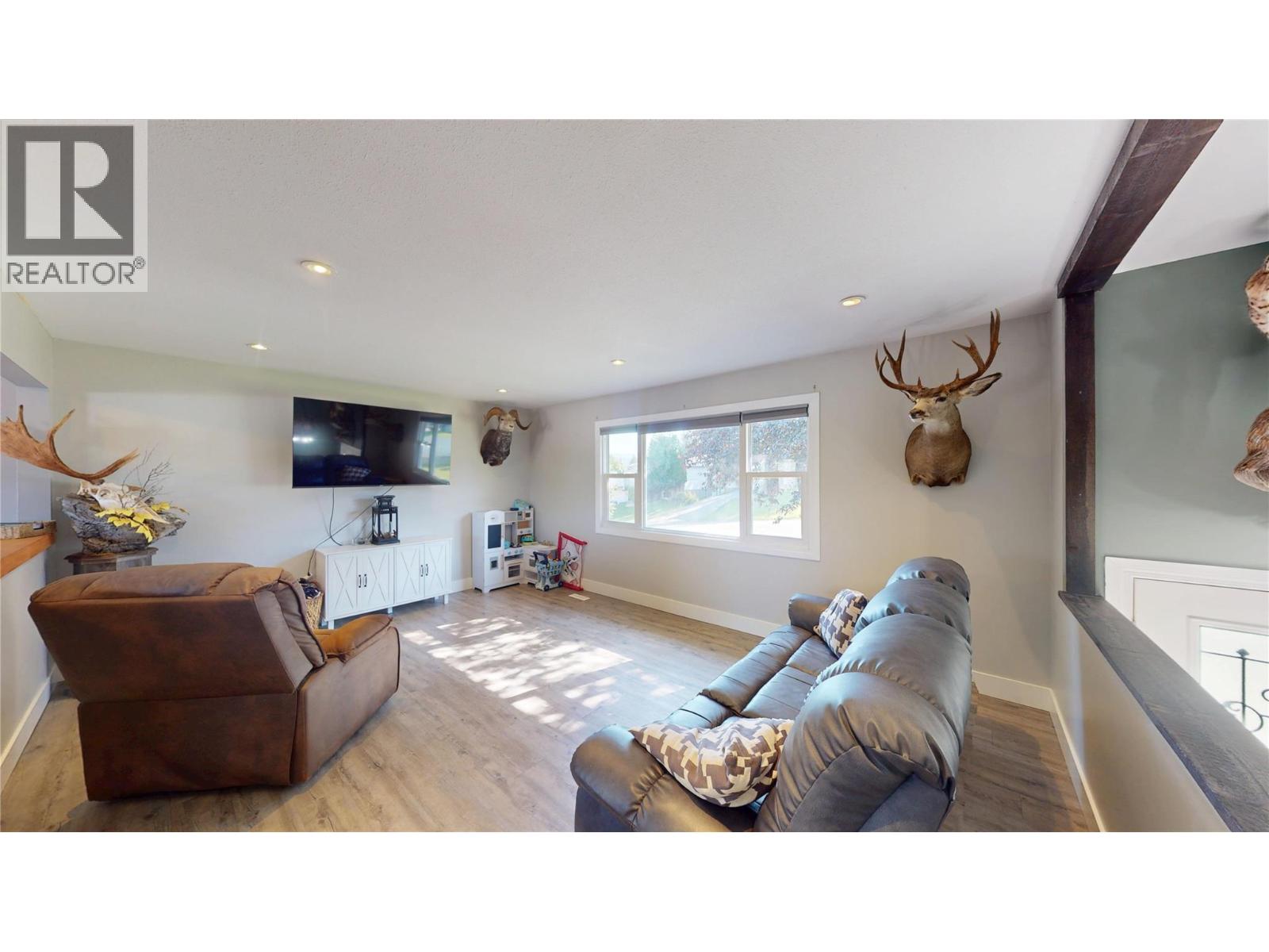  1025 18th Avenue South, Cranbrook