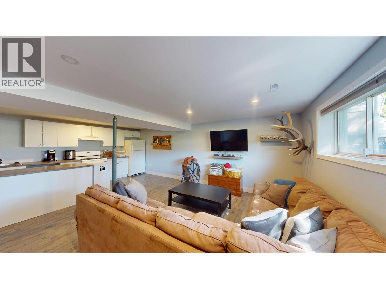  1025 18th Avenue South, Cranbrook