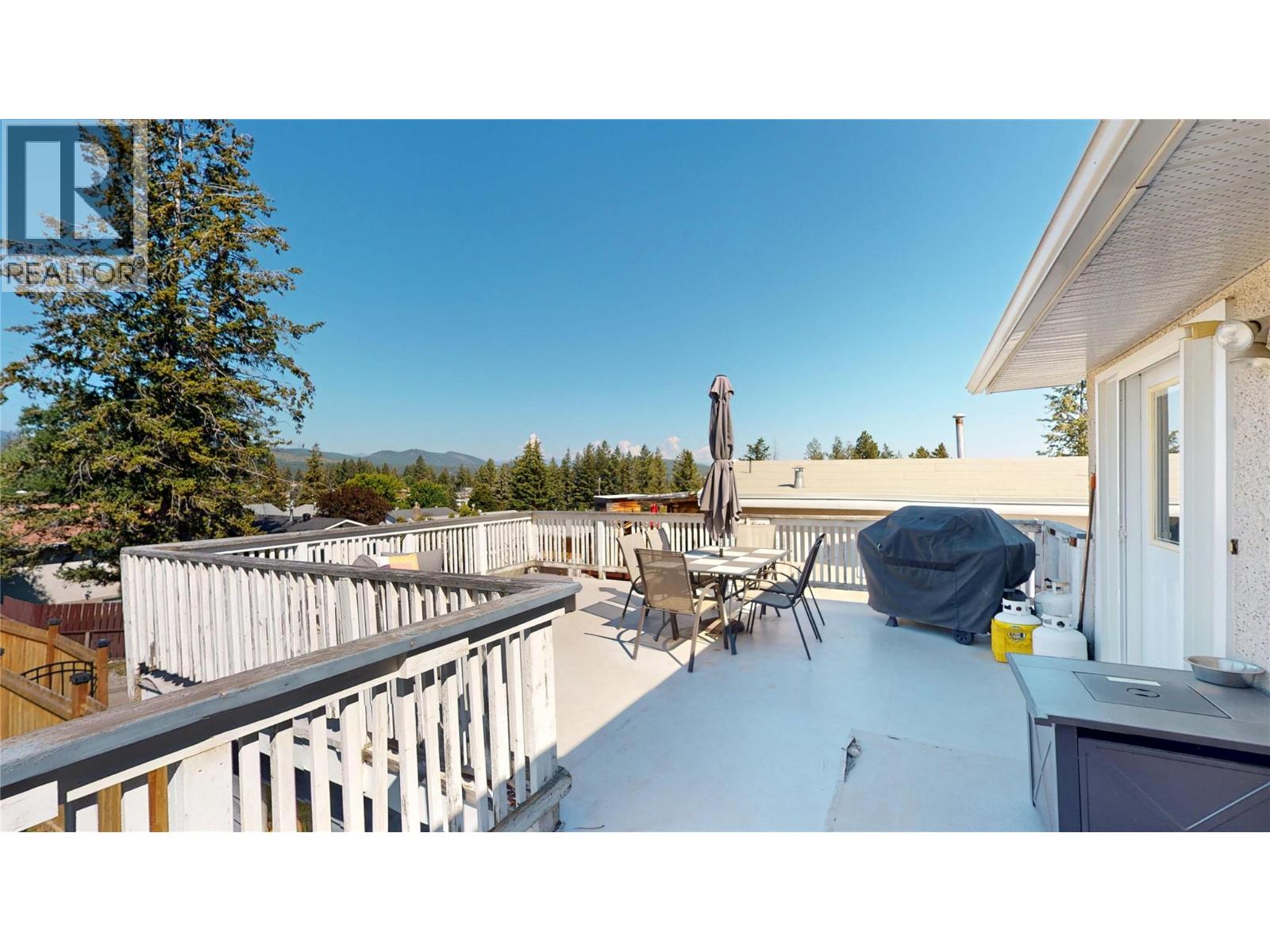  1025 18th Avenue South, Cranbrook