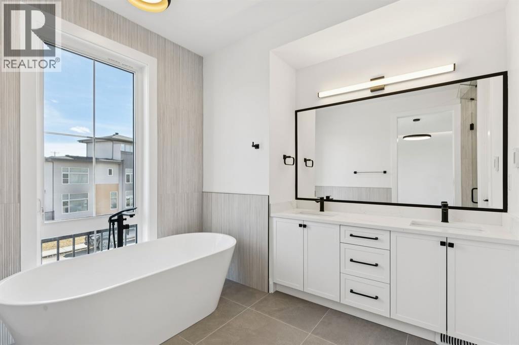 Single Family House for Sale in   Street Parkdale Calgary 