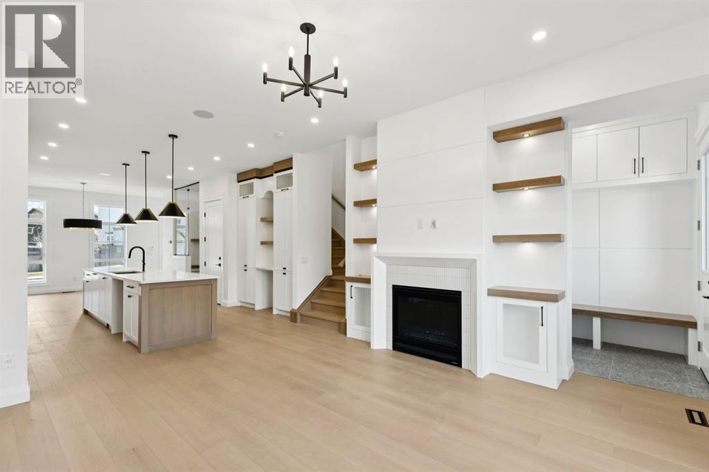 Single Family House for Sale in   Street Parkdale Calgary 