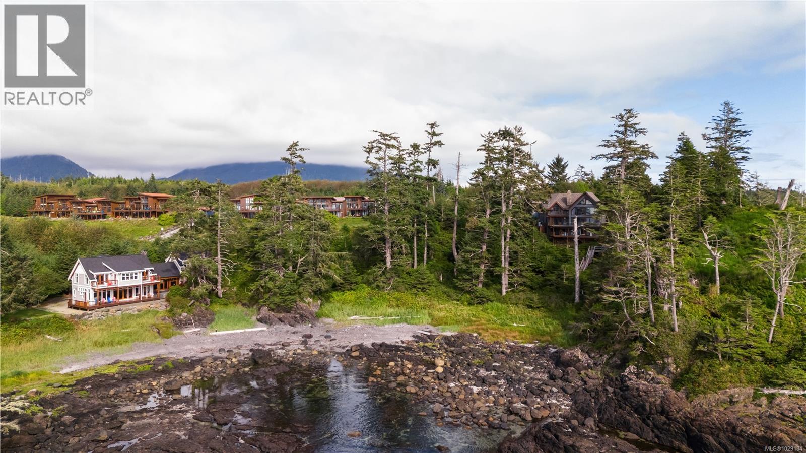 518 Marine Dr, Ucluelet