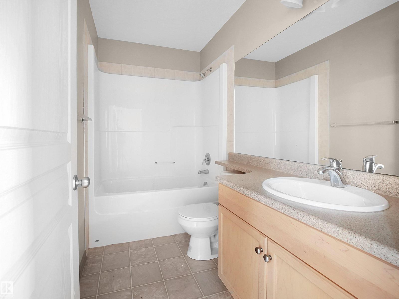 6007 5 AV SW - 26