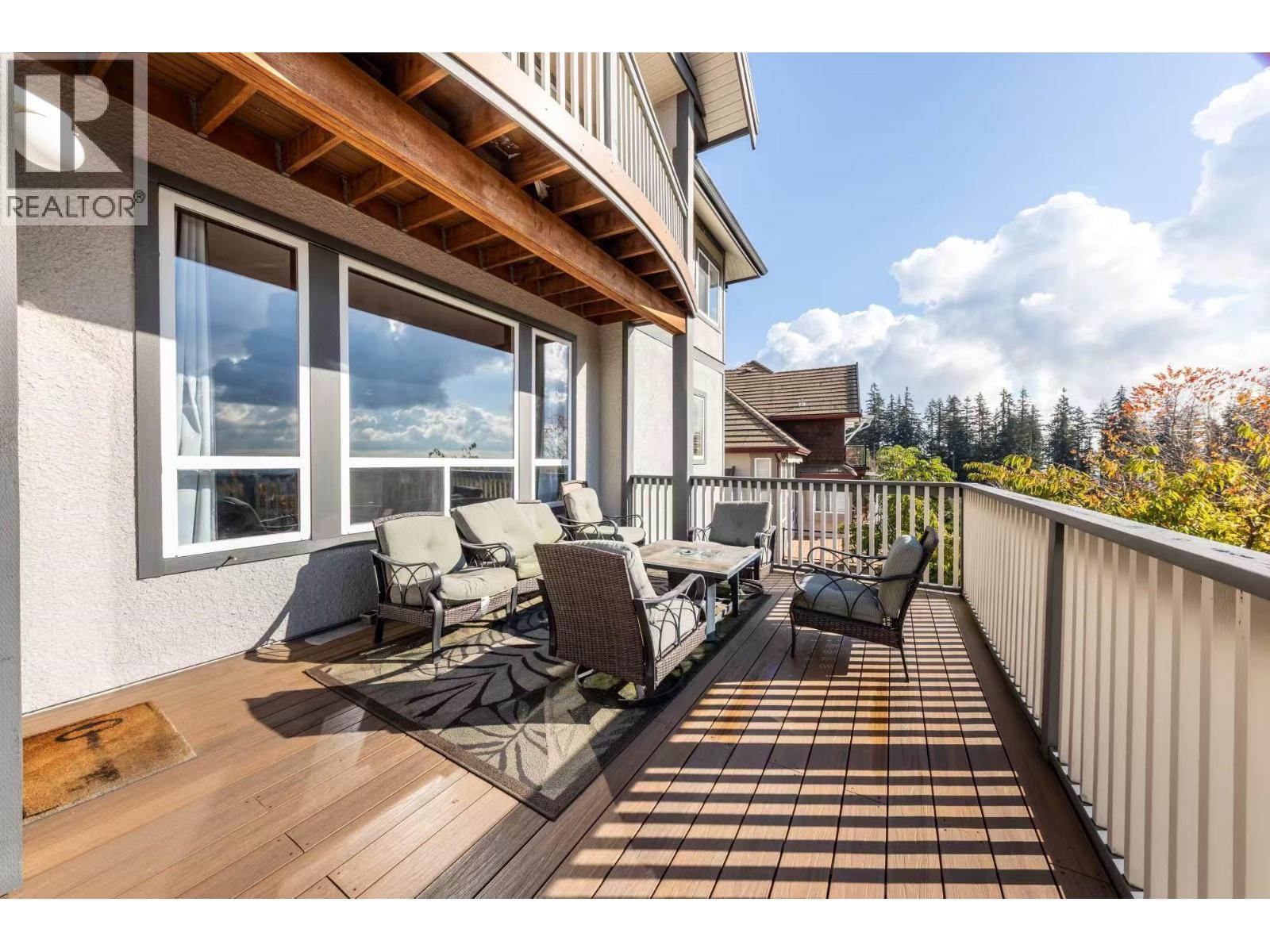 23 FERNWAY DRIVE, Port Moody