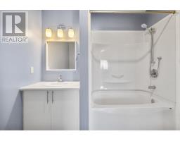201 3-25 Treehouse Lane, Bridgewater, NS B4V9H9 Photo 10
