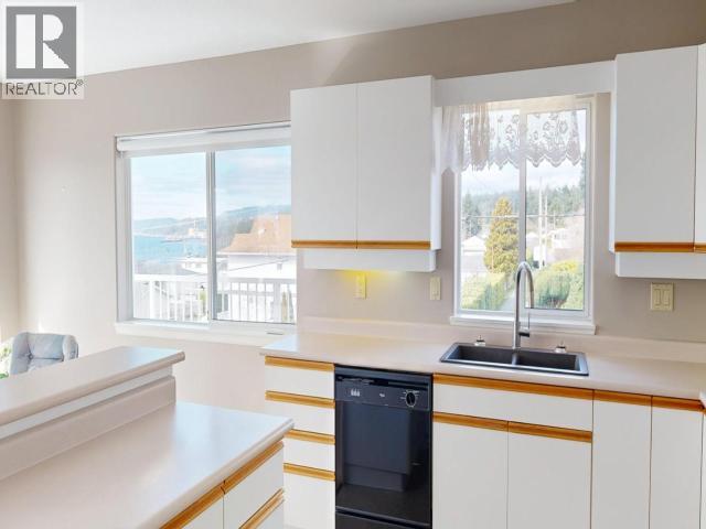 #201 6900 BURNABY STREET - 18