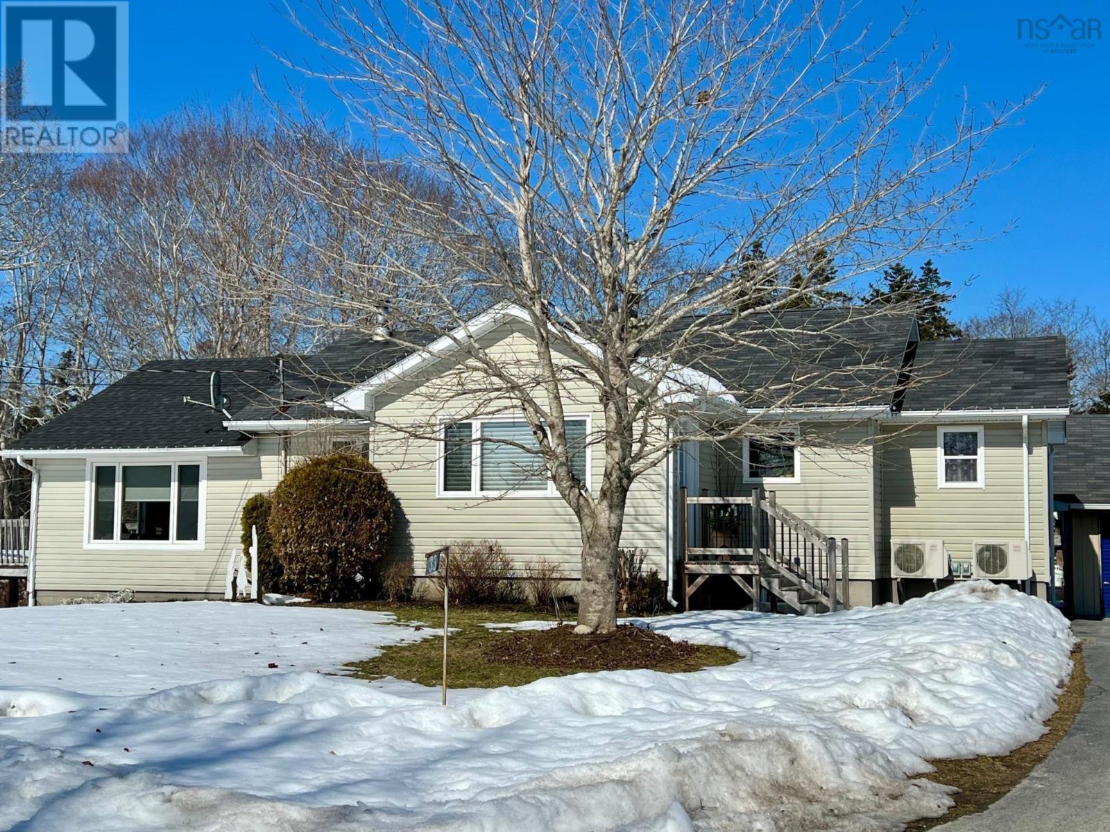 Property 8 of 24 of 33 Oak Road