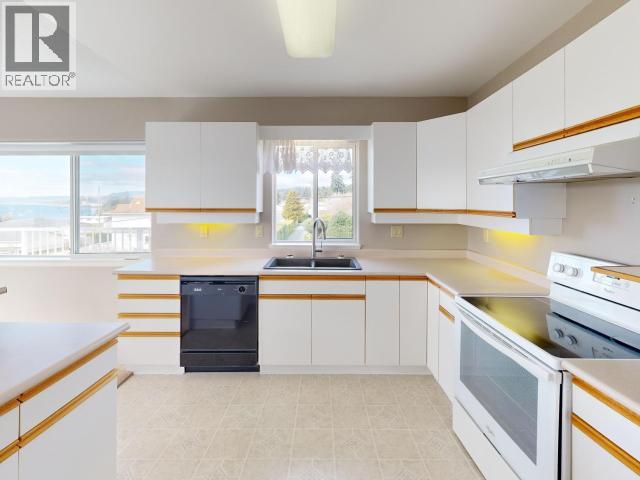 #201 6900 BURNABY STREET - 16