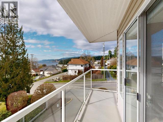 #201 6900 BURNABY STREET - 28