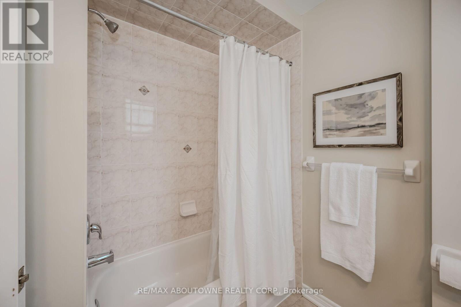 #312 269 GEORGIAN DRIVE - 21