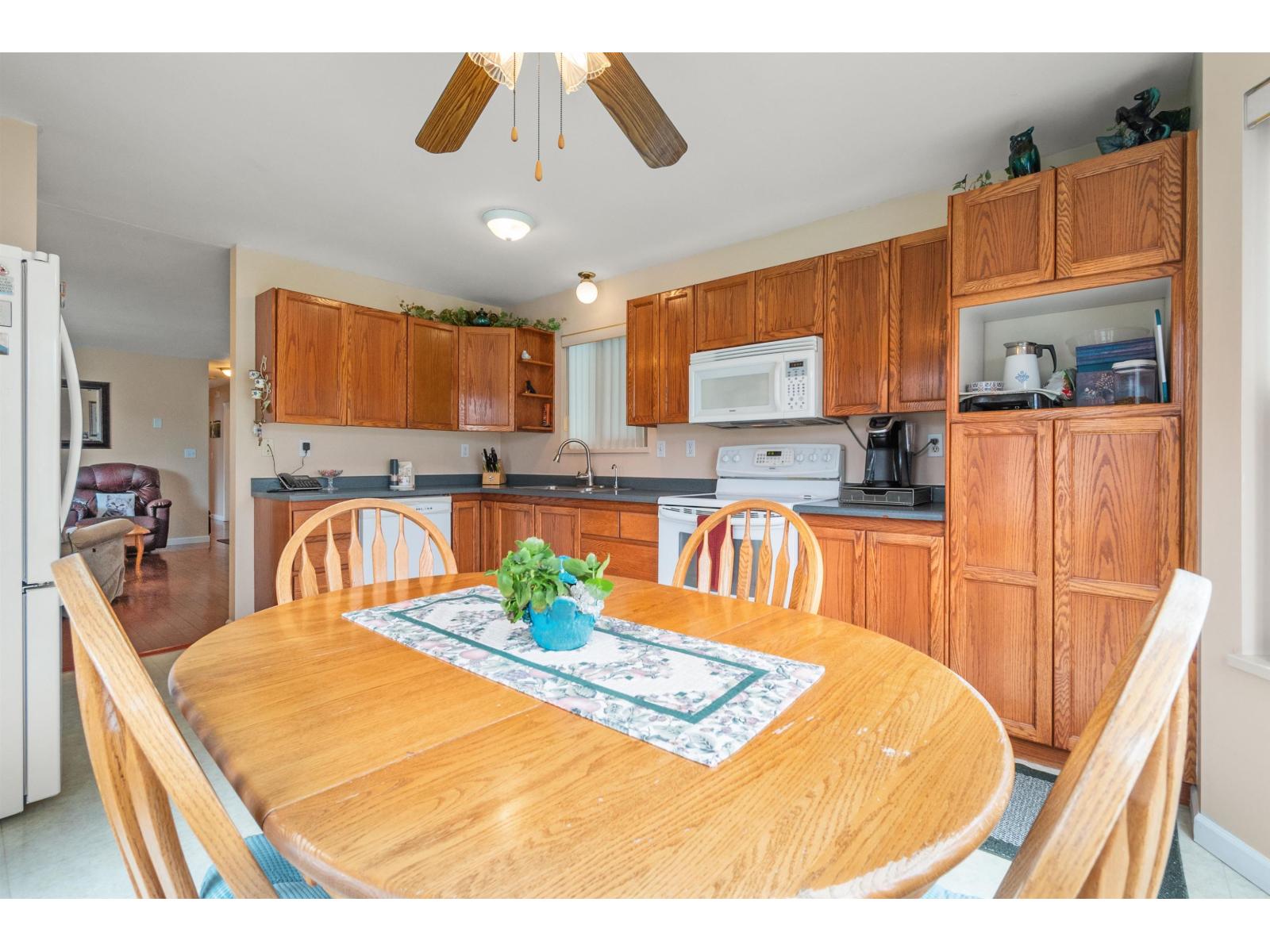 49 7610 EVANS ROAD, Sardis West Vedder, Chilliwack