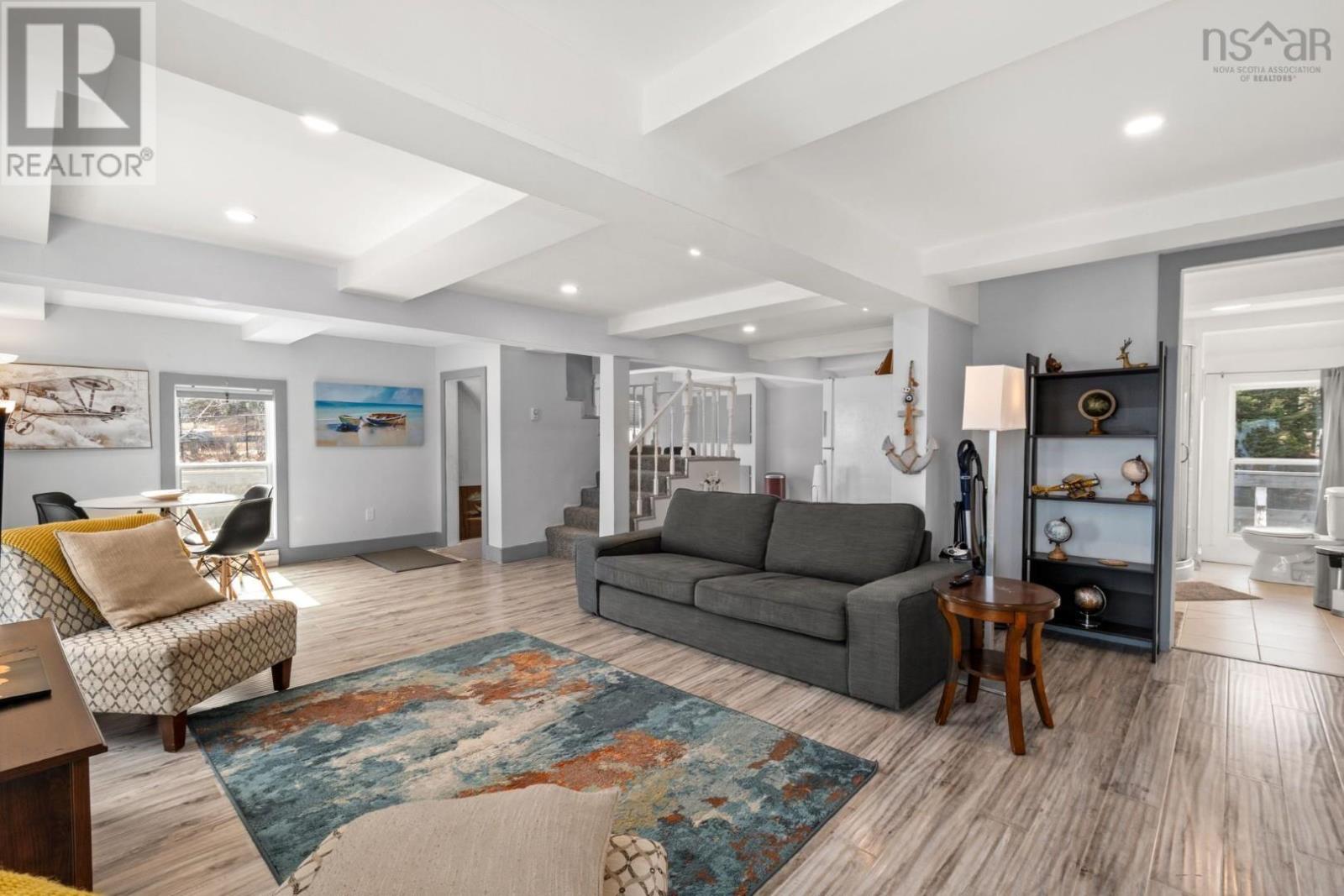 Property 26 of 51 of 2497 Highway 329