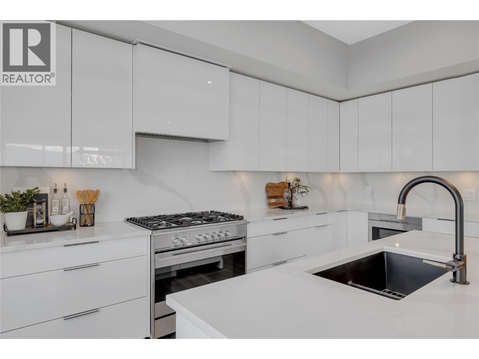 3634 Mission Springs Drive Unit# 701B, Kelowna