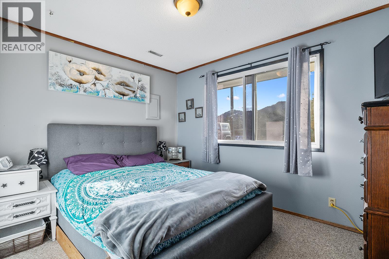 3687 Inverness Road, West Kelowna