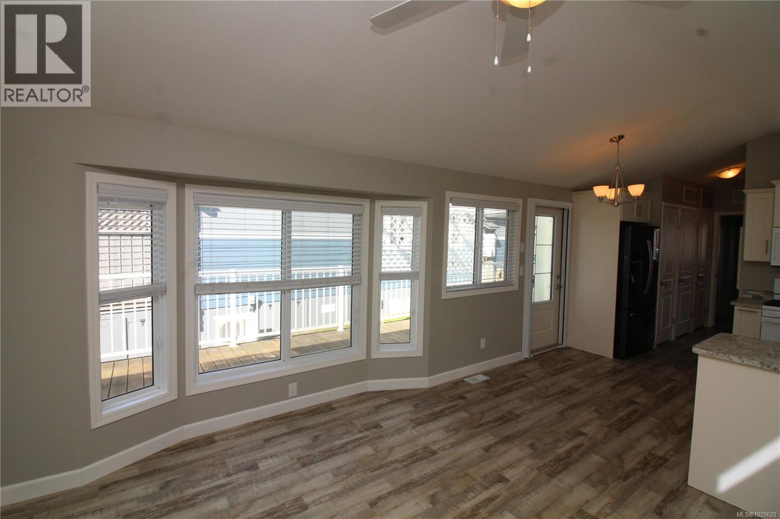 #365 3042 RIVER RD - 6