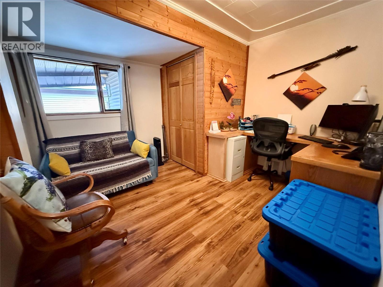 1094 WANJOFF ROAD - 19