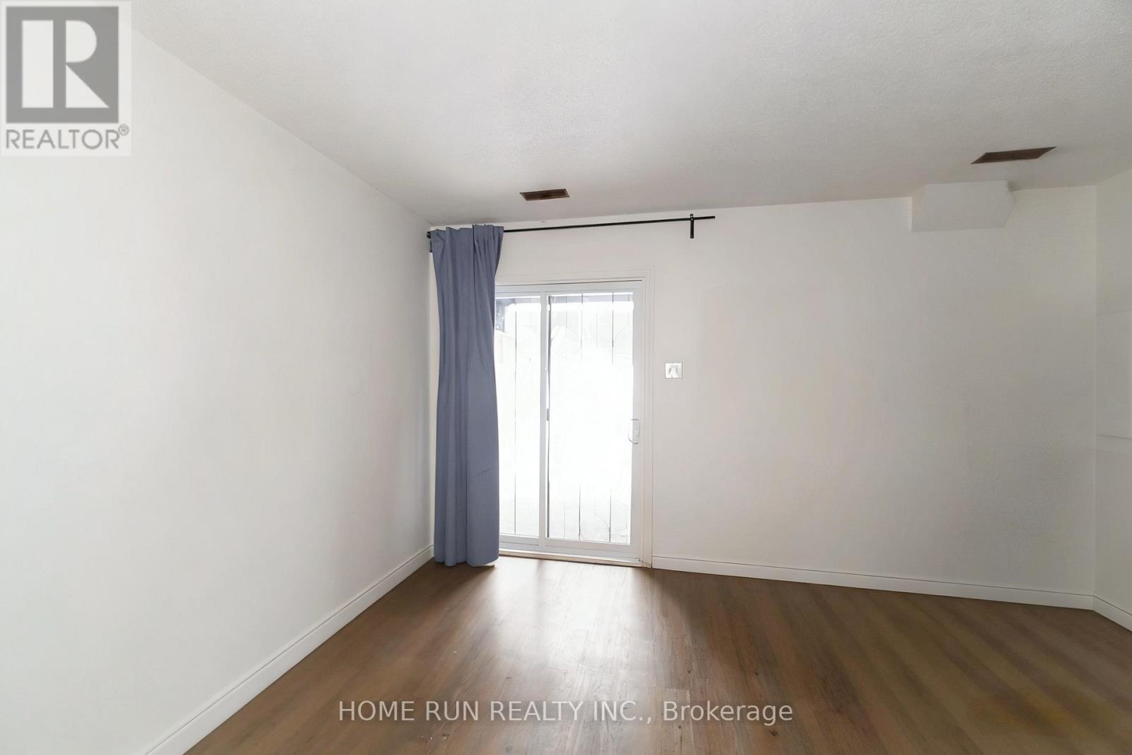 98 TEMPLETON STREET — photo 22