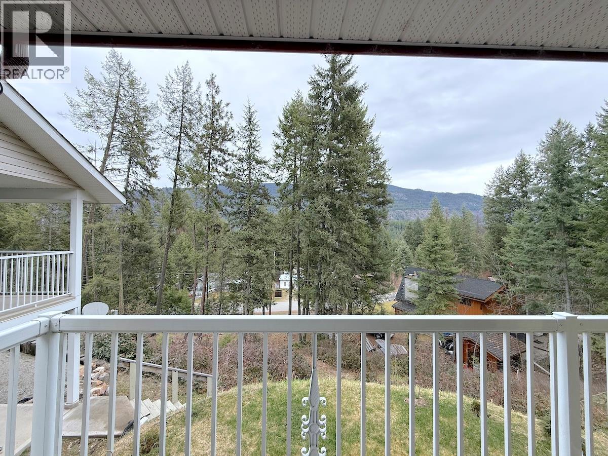 94 Chase Road, Christina Lake