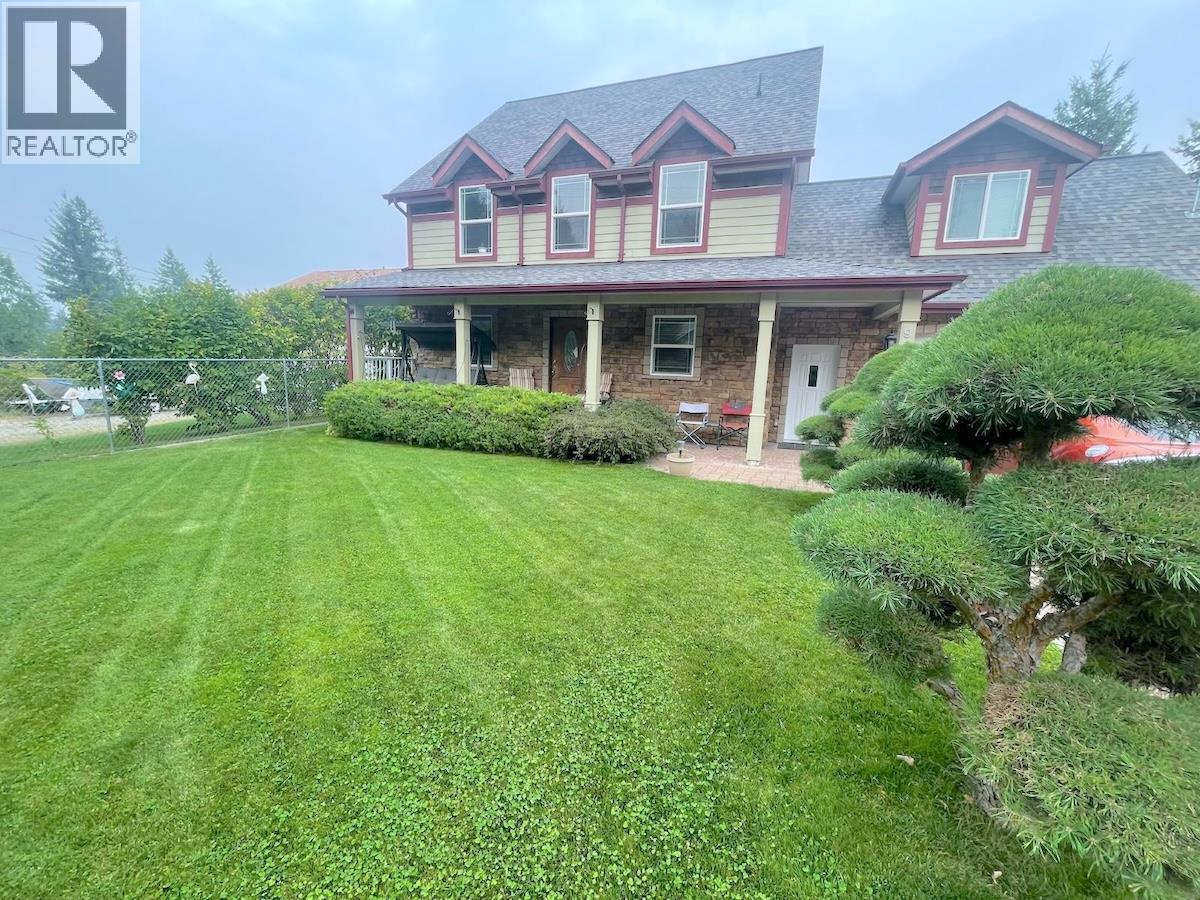 94 Chase Road, Christina Lake