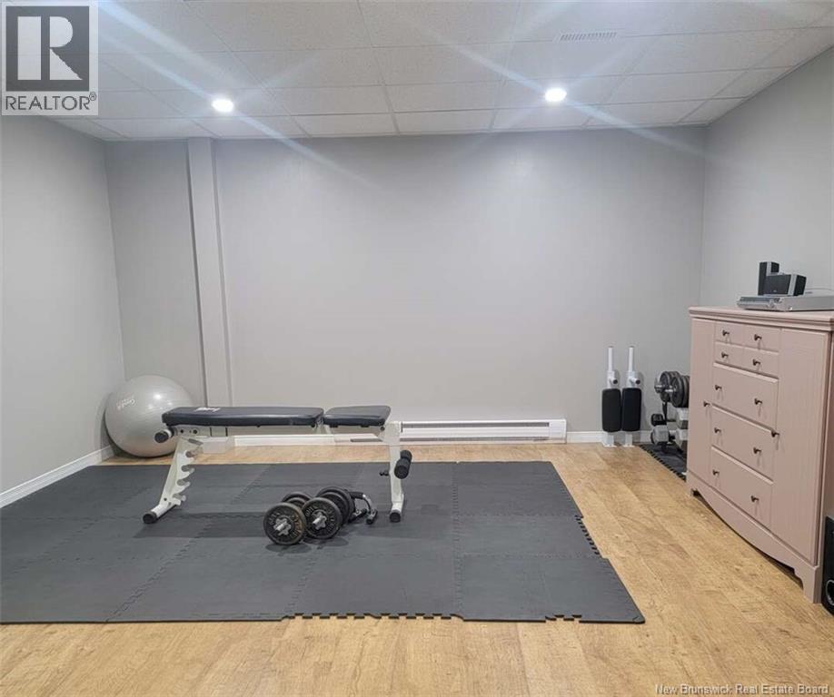 1135 MERCURY STREET - 22