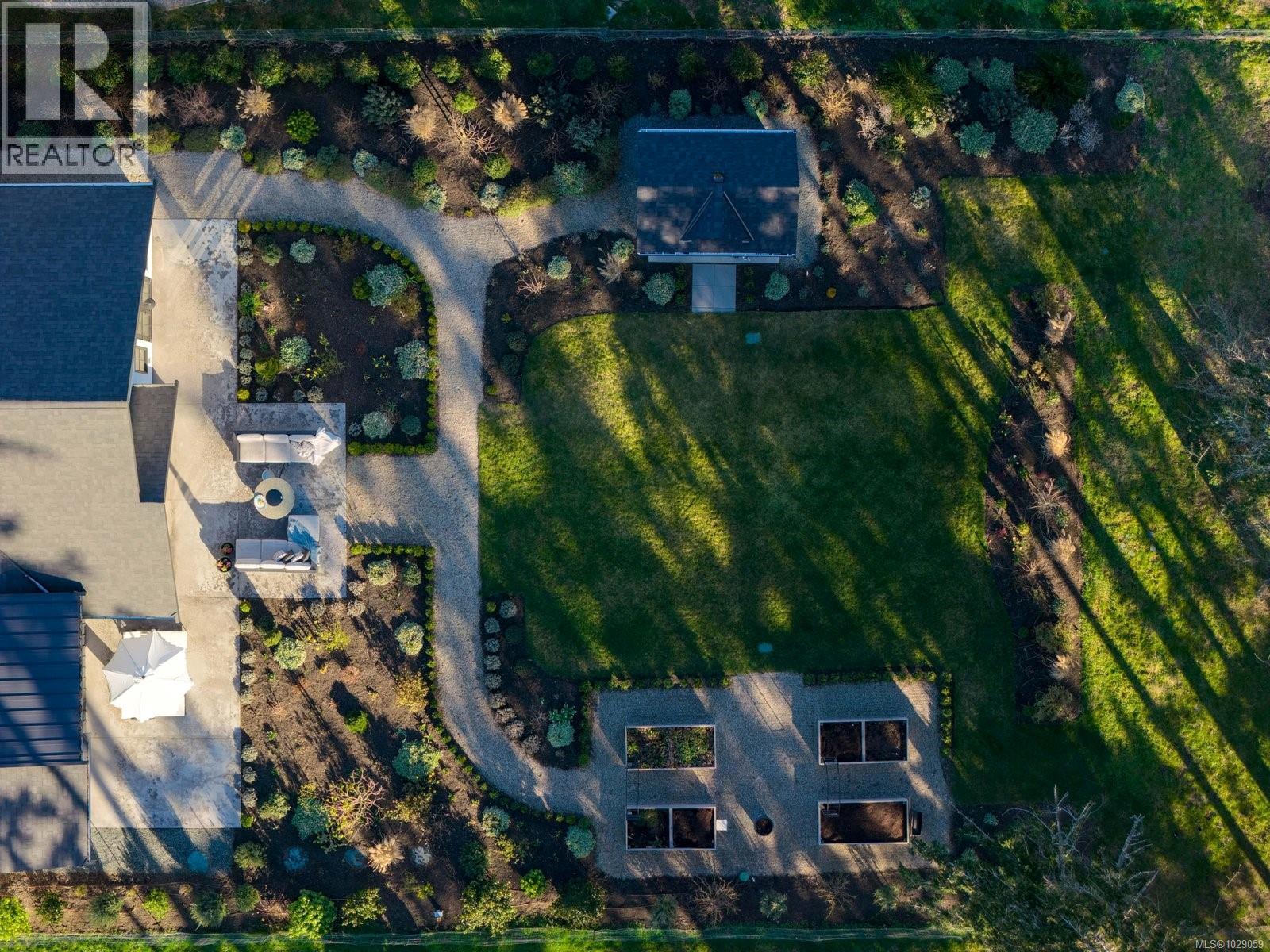  839 Clayton Road, North Saanich