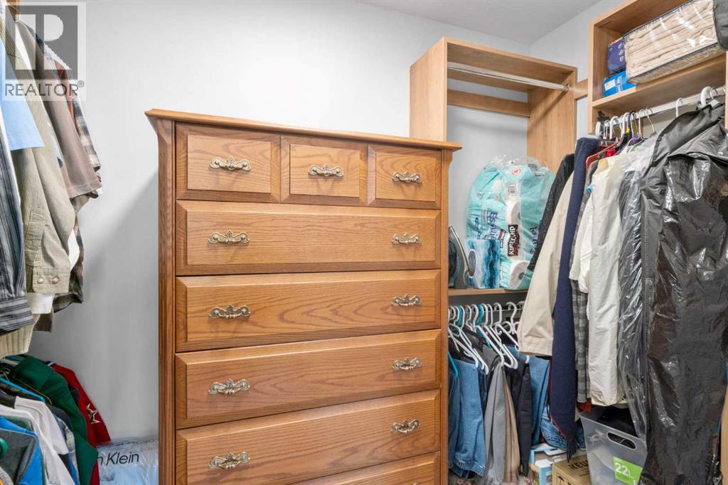 Single Family House for Sale in   Carringham Gate NW Carrington Calgary 