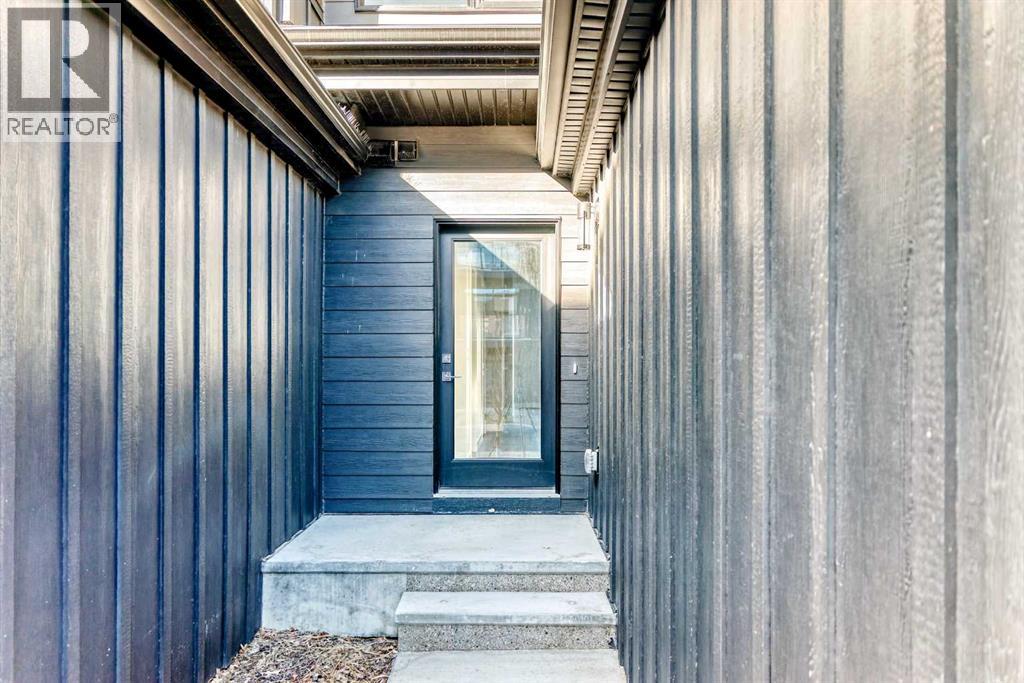 Single Family House for Sale in   Lucas Way NW Livingston Calgary 