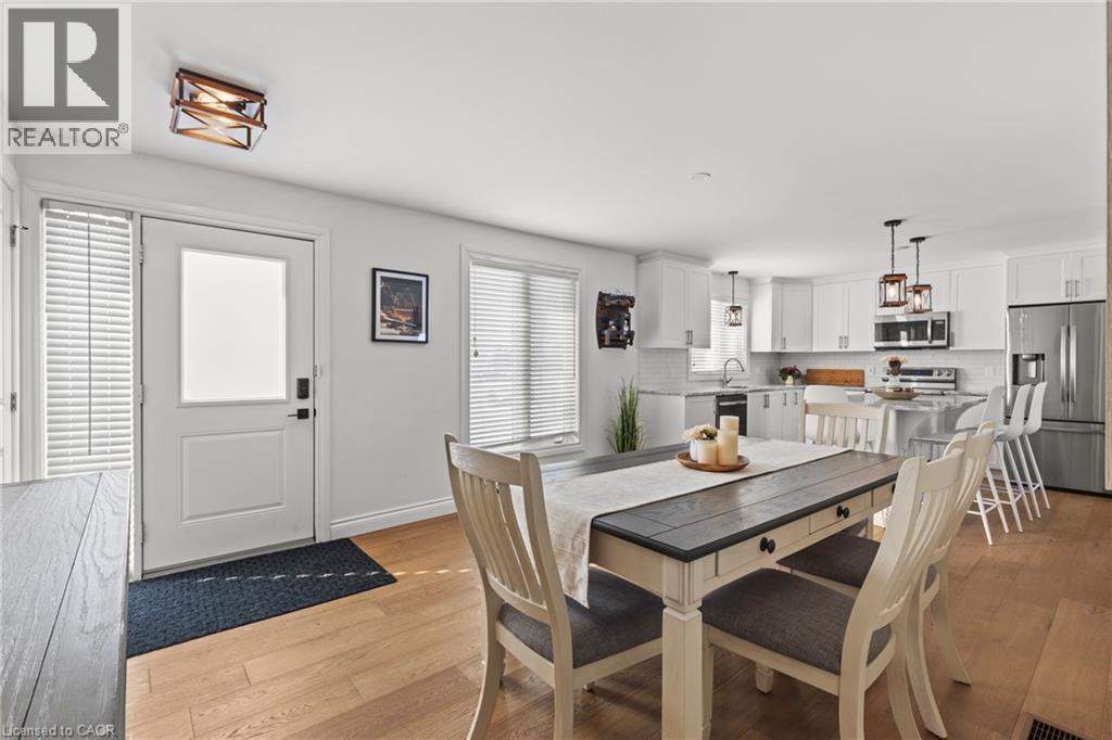 214 BINBROOK ROAD - 5