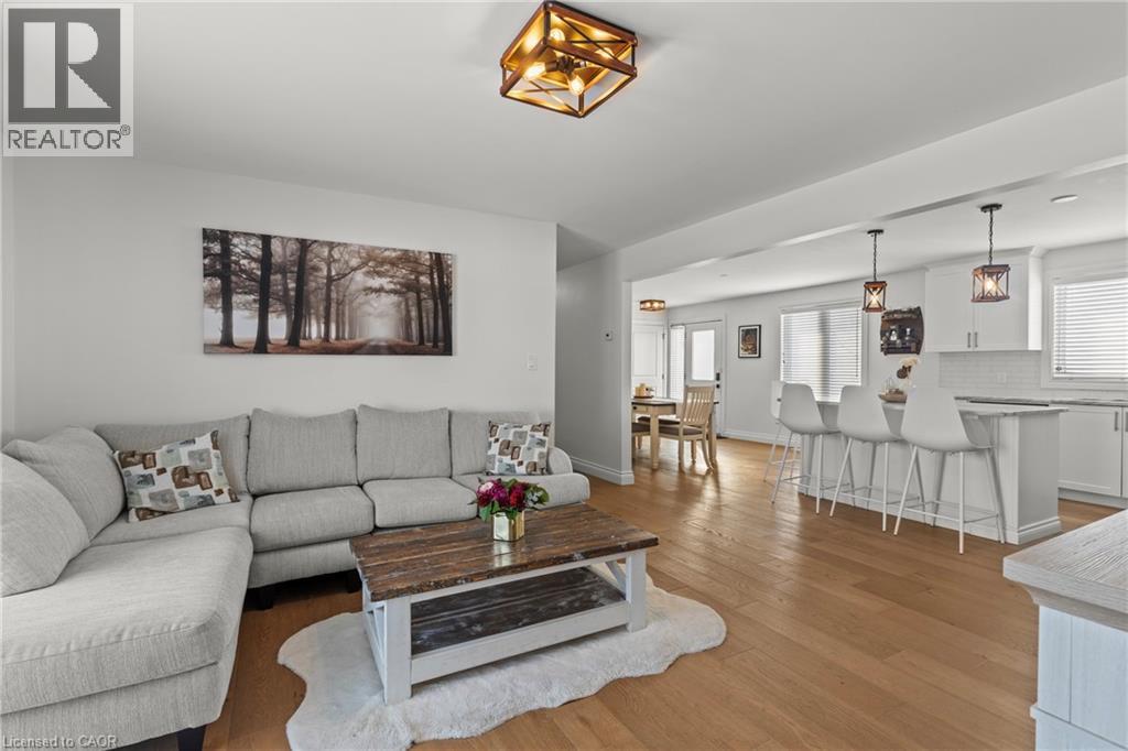 214 BINBROOK ROAD - 14