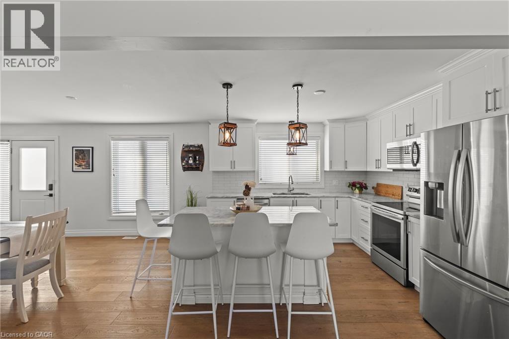 214 BINBROOK ROAD - 10