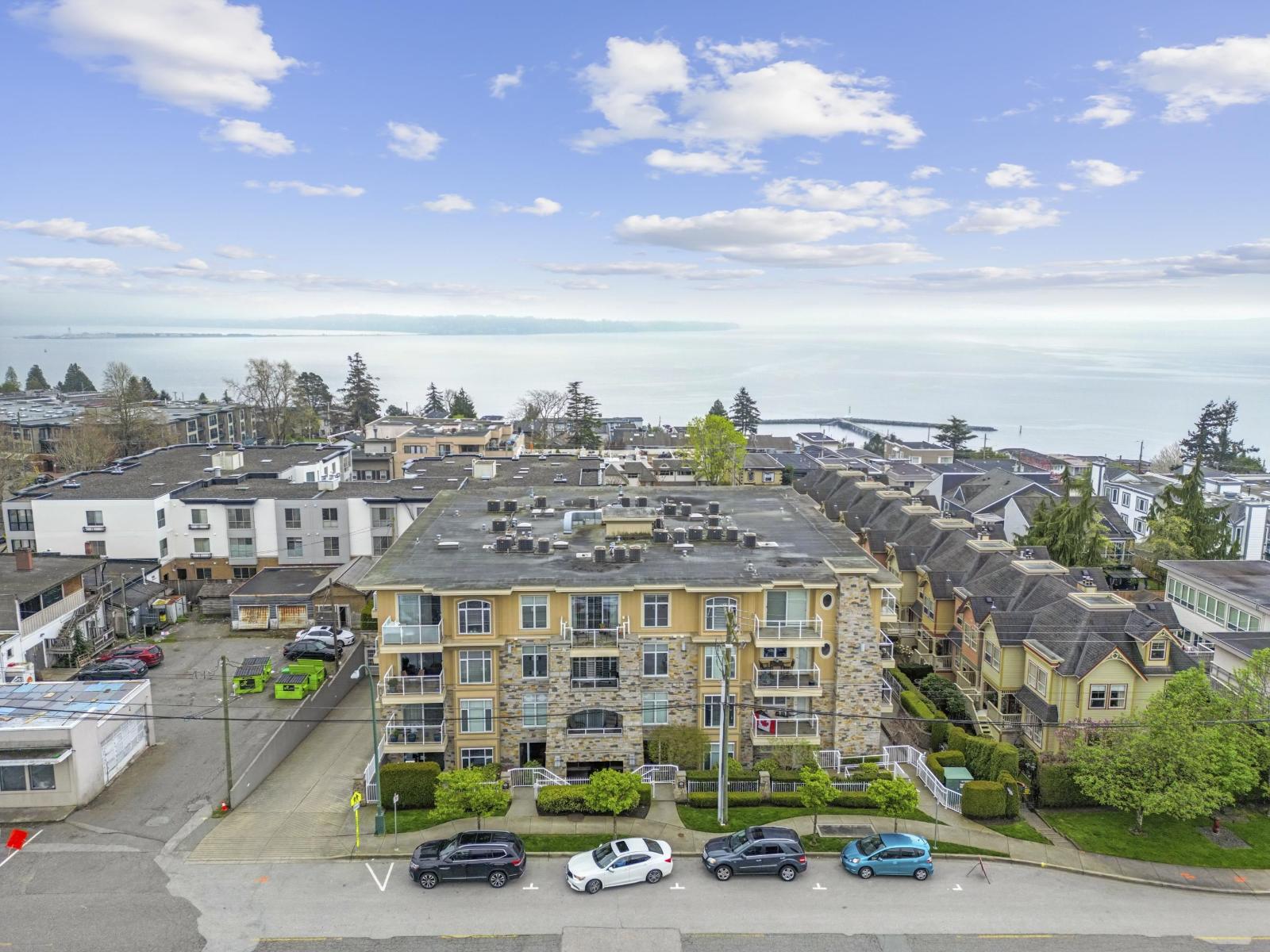 102 15164 PROSPECT AVENUE