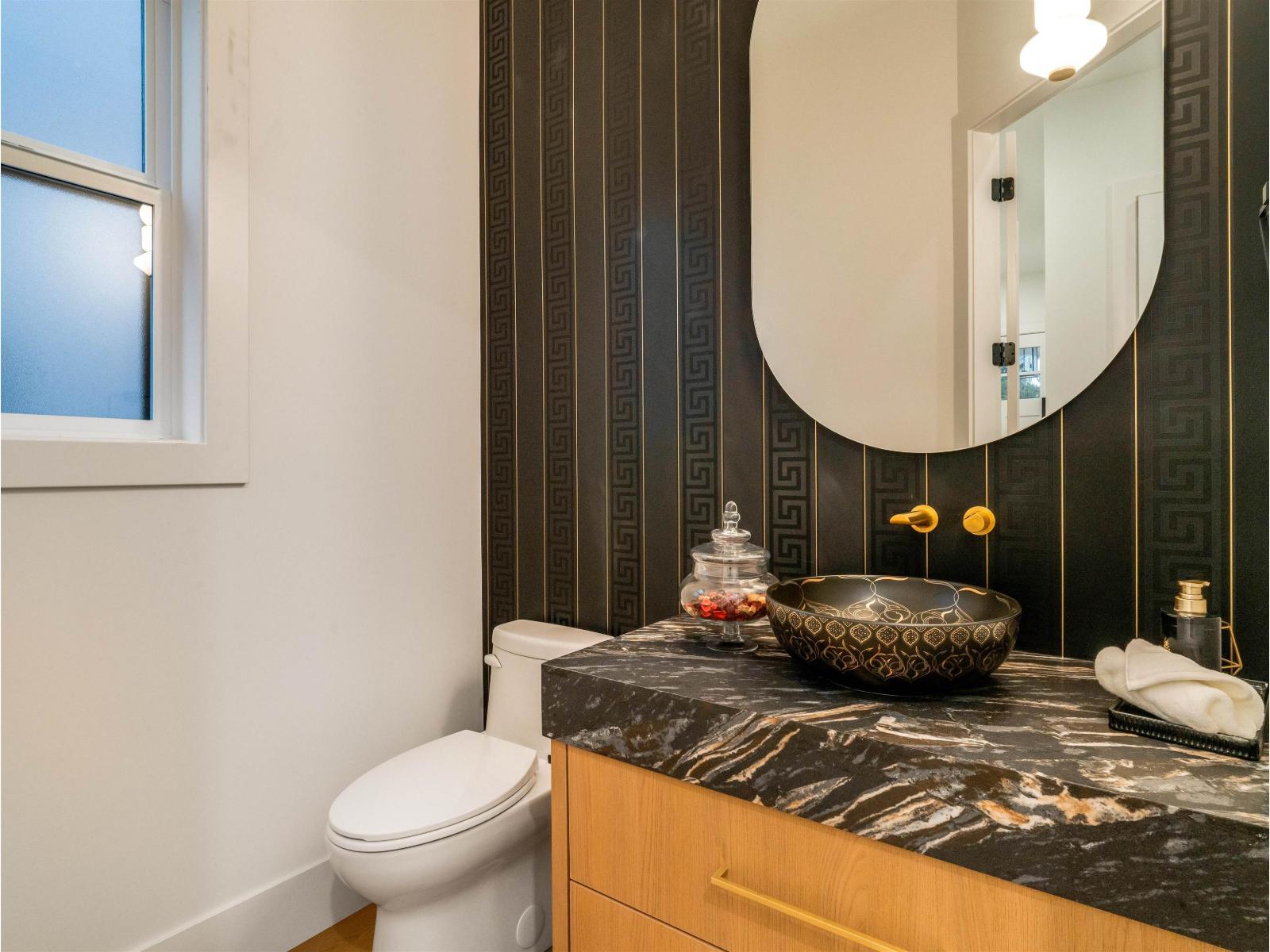 11768 92 Avenue - photo 2