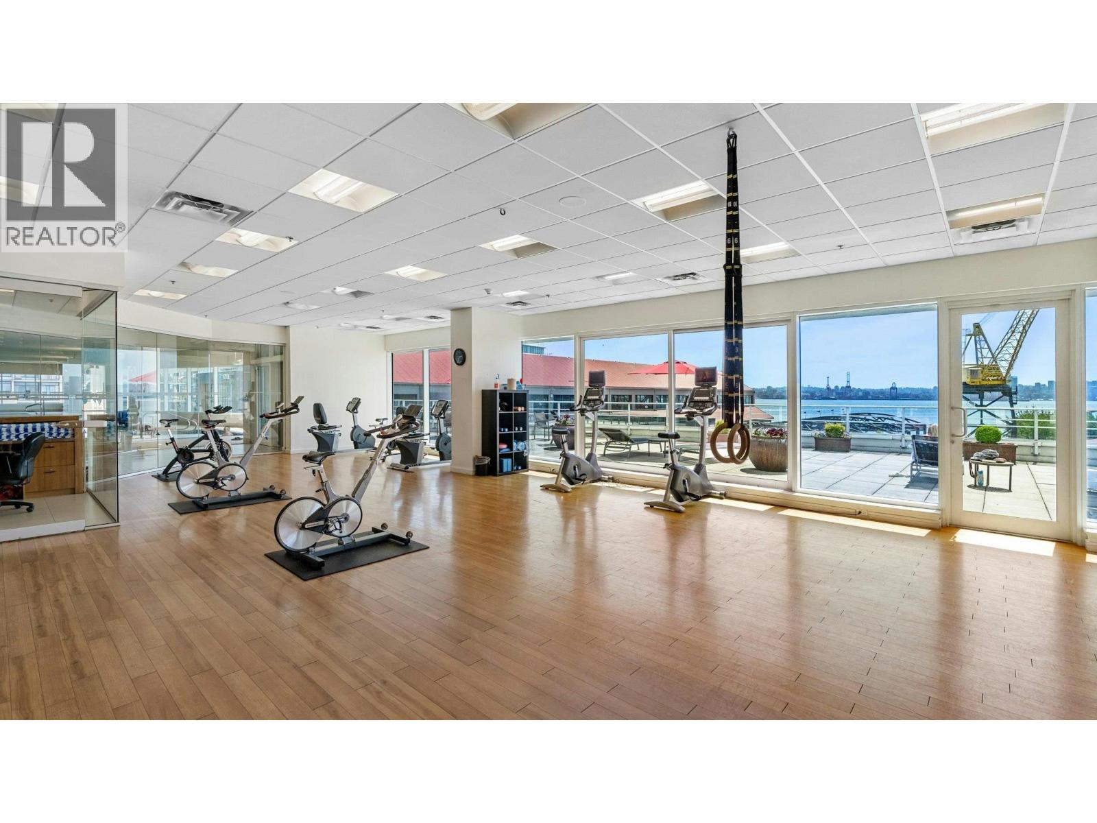 409 185 VICTORY SHIP WAY, North Vancouver