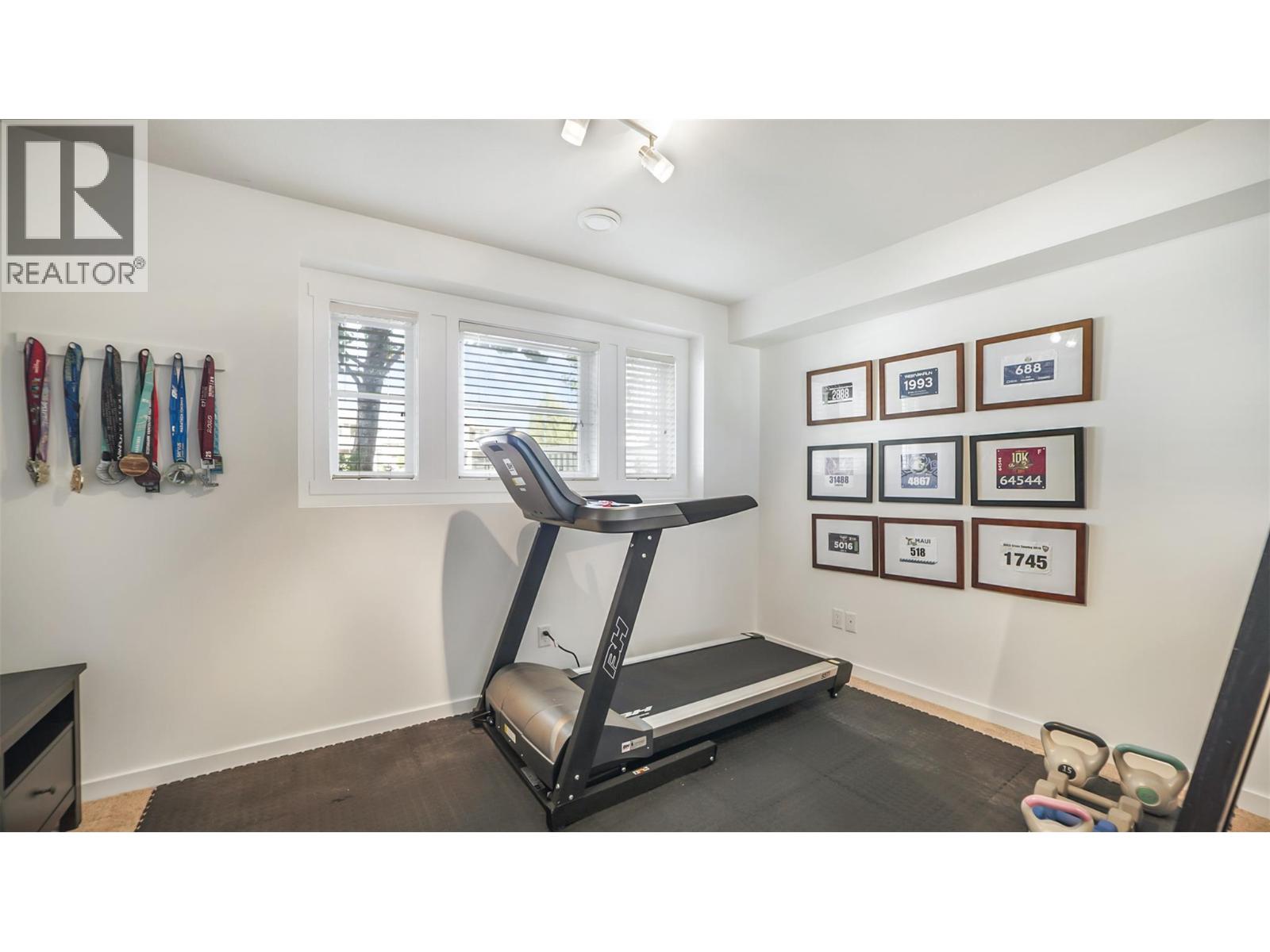 5485 South Perimeter Way, Kelowna