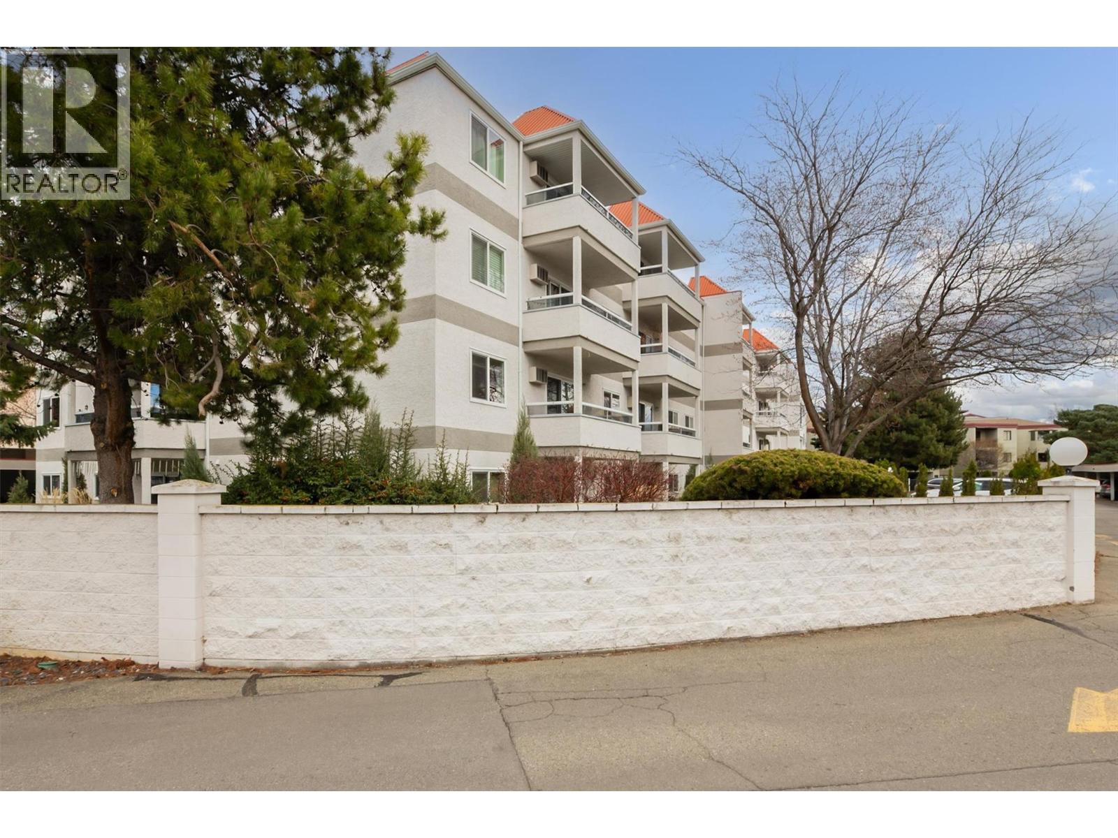 3155 De Montreuil Court Unit# 212, Kelowna