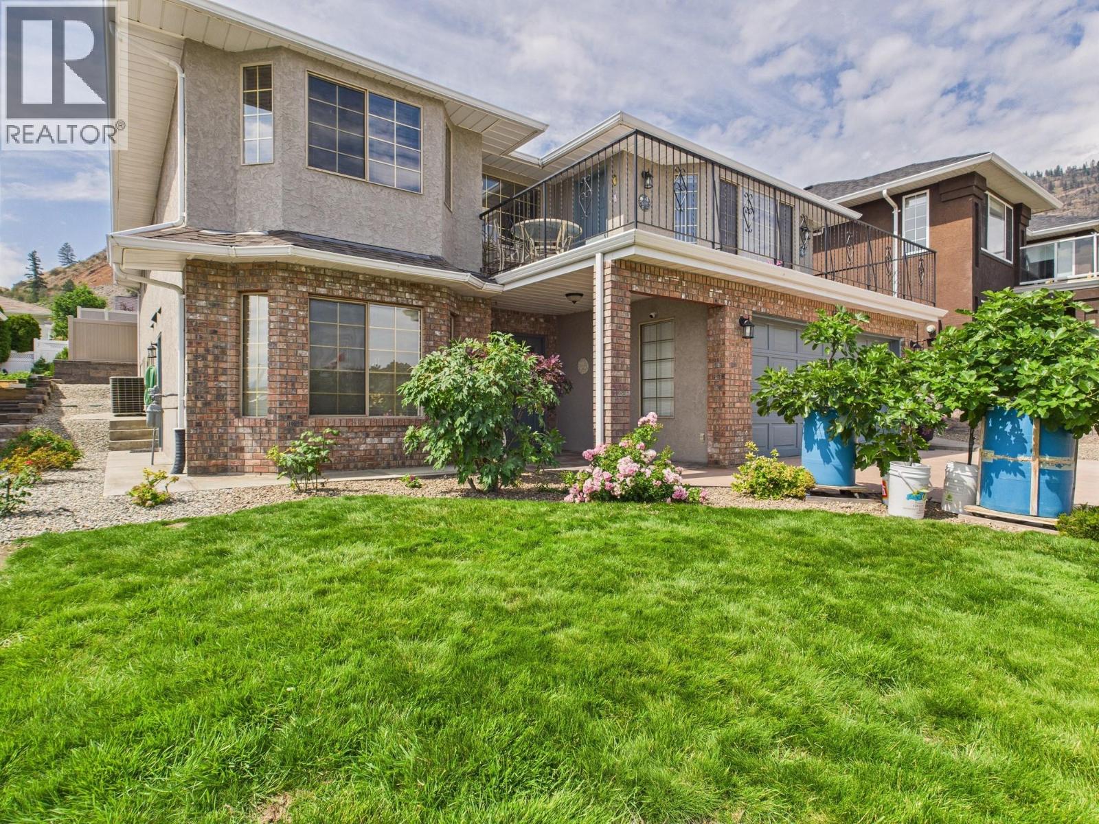 12102 Golf Course Drive - 1