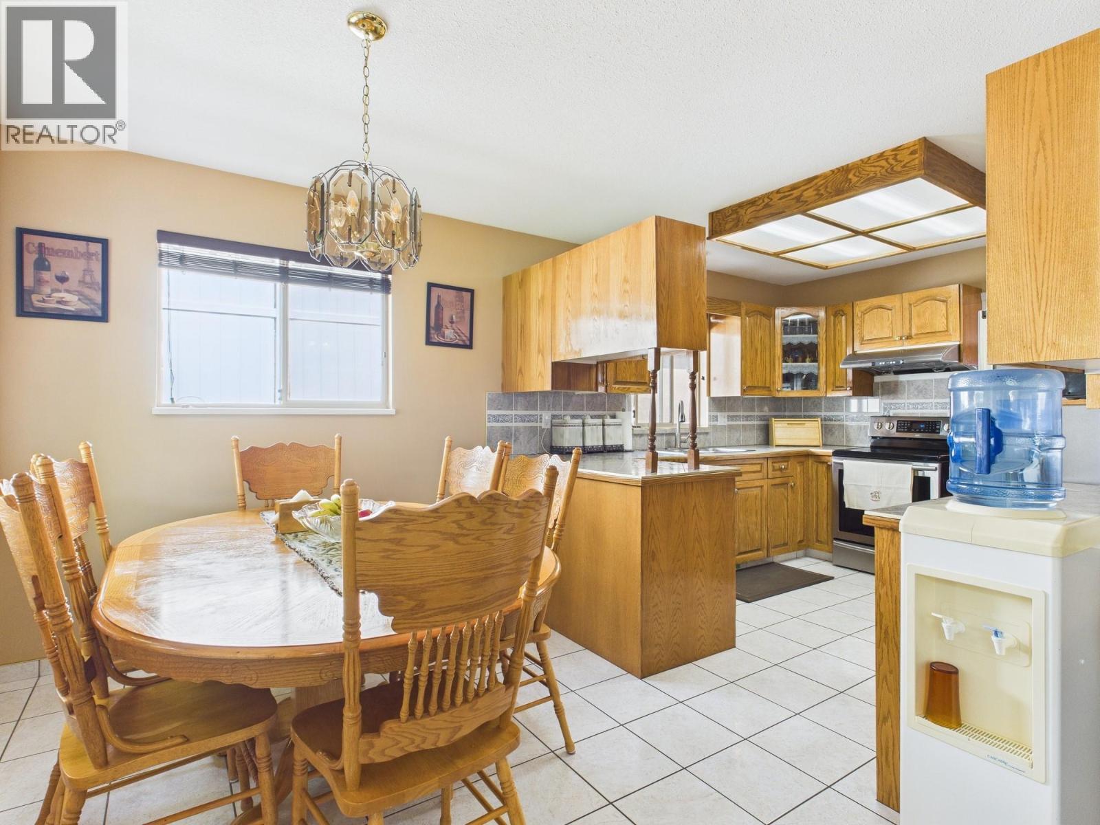 12102 Golf Course Drive - 21
