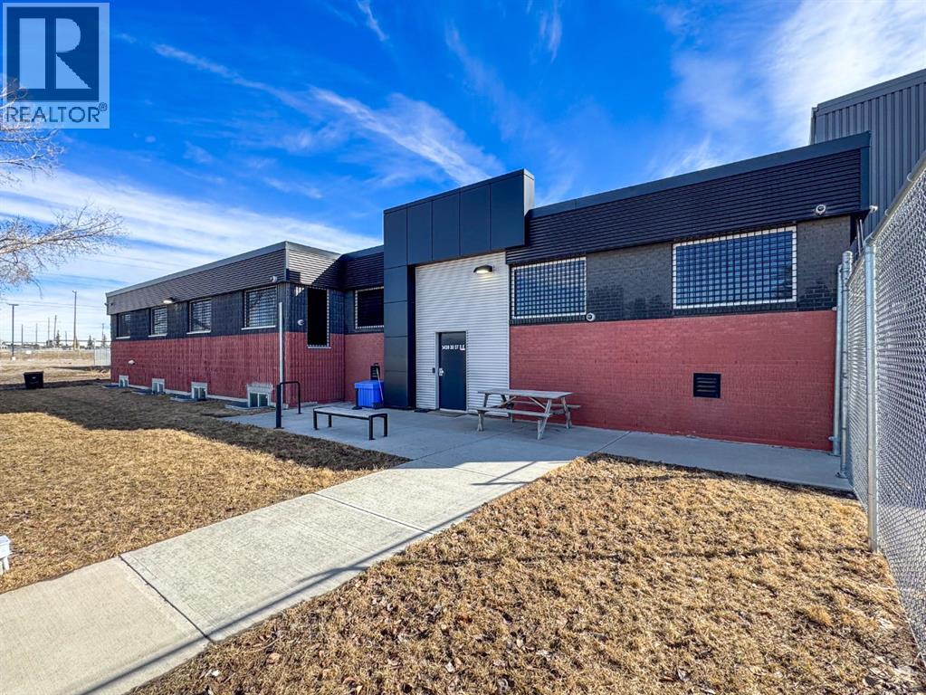 5430 30 Street SE, Calgary, Alberta