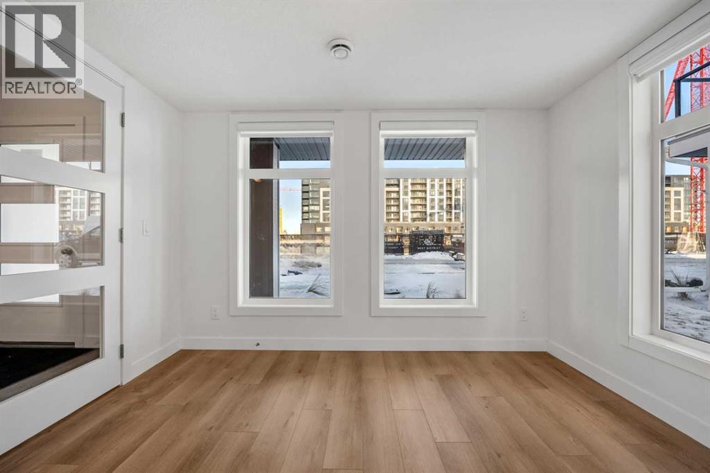 Single Family House for Sale in   Avenue SW West Springs Calgary 