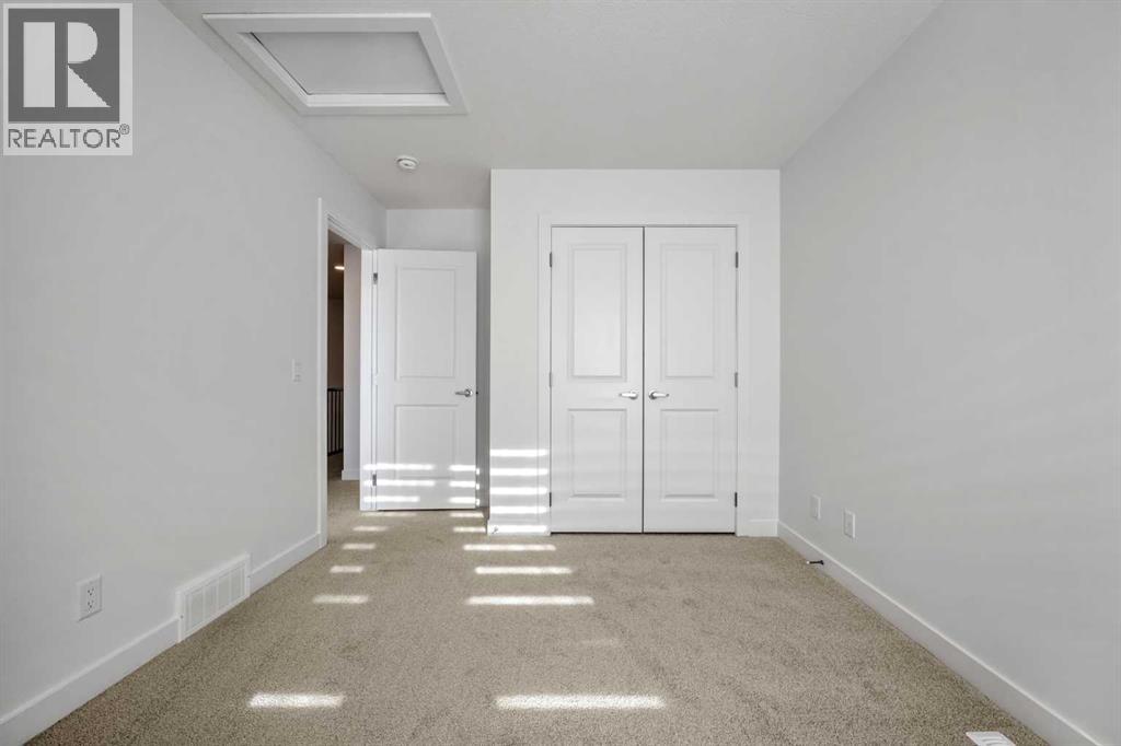 Single Family House for Sale in   Avenue SW West Springs Calgary 