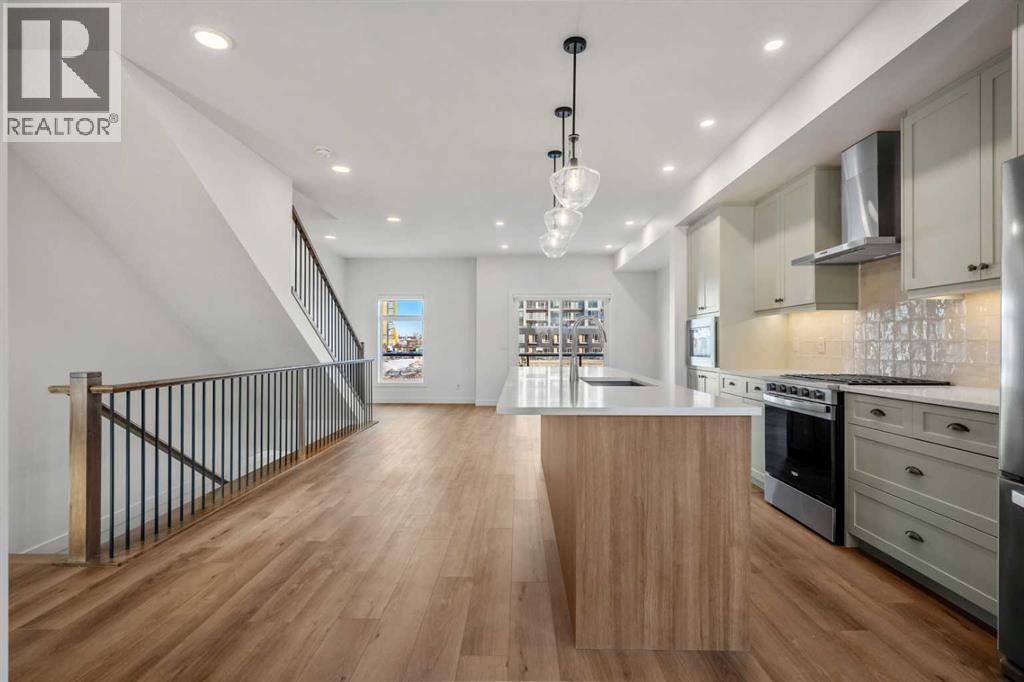 Single Family House for Sale in   Avenue SW West Springs Calgary 