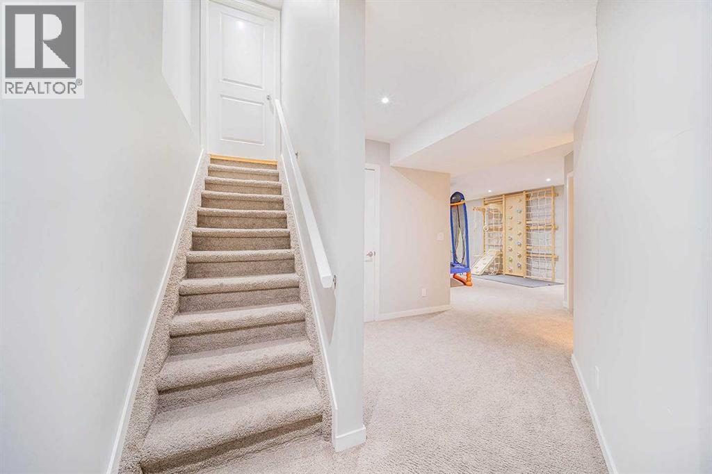 Single Family House for Sale in  Chapalina Park Crescent SE Chaparral Calgary 