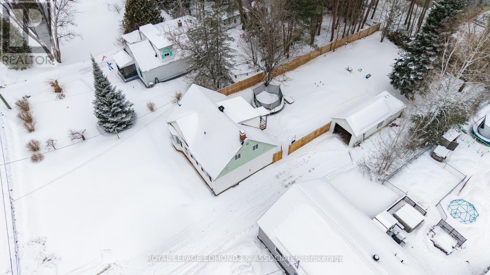 13 PLANT ROAD — photo 44