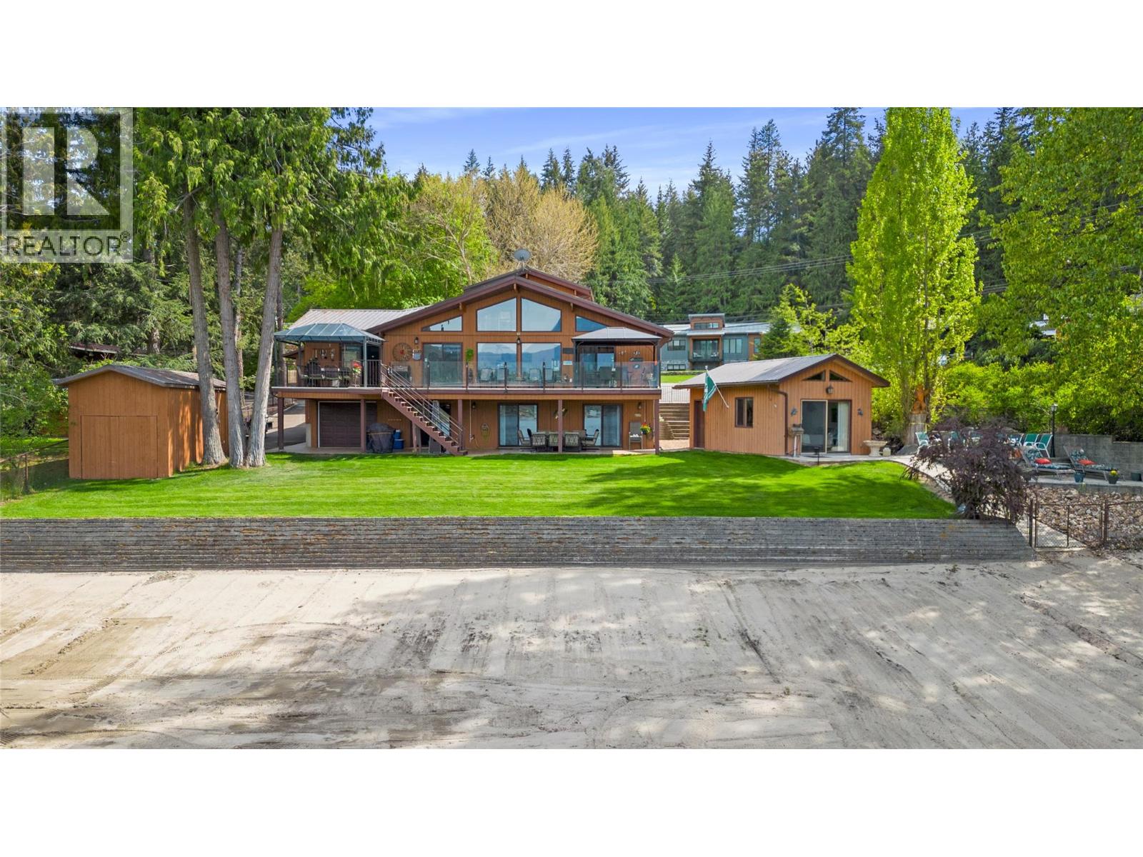 2647 Blind Bay Road - 2