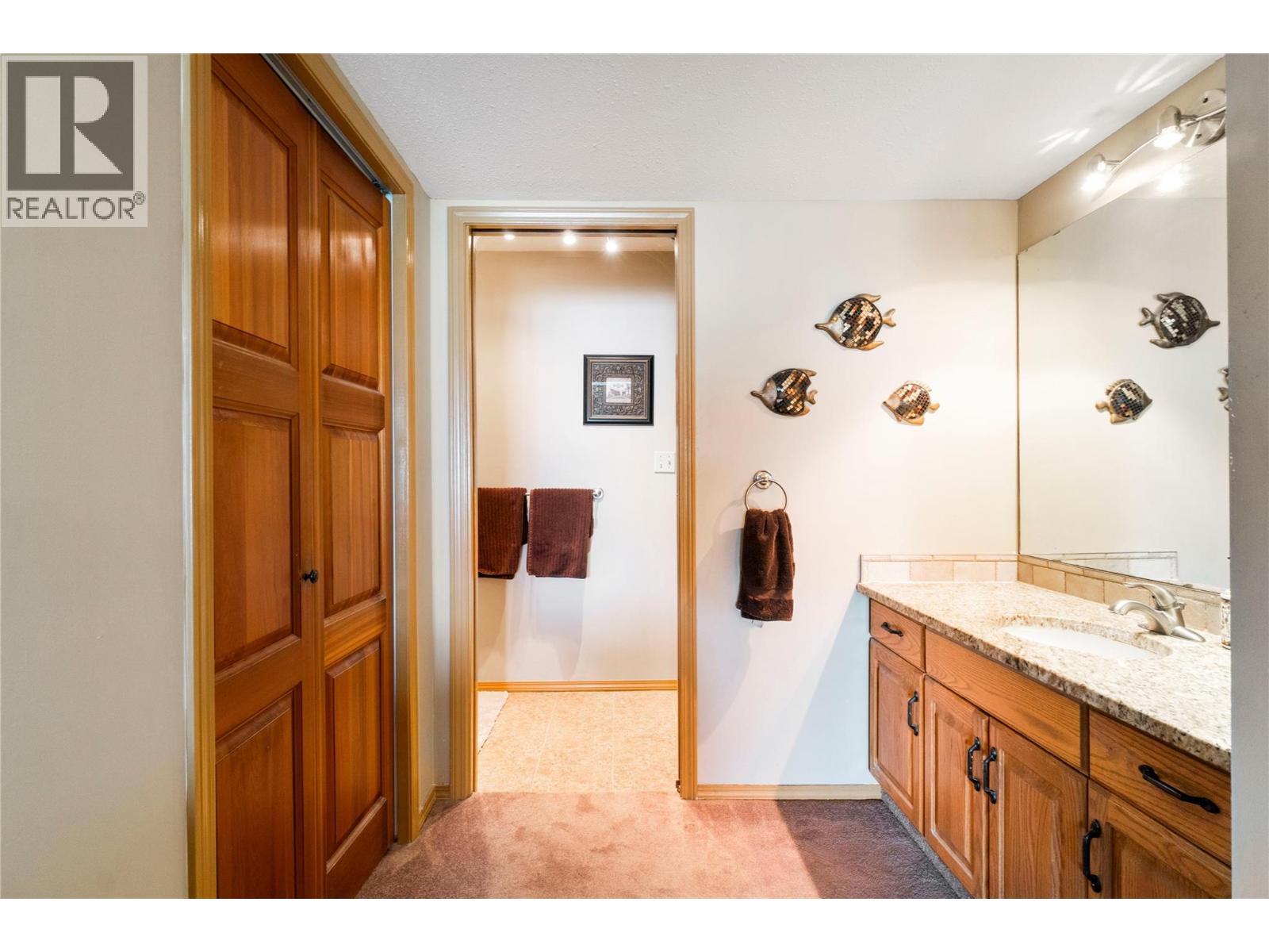  2647 Blind Bay Road, Blind Bay