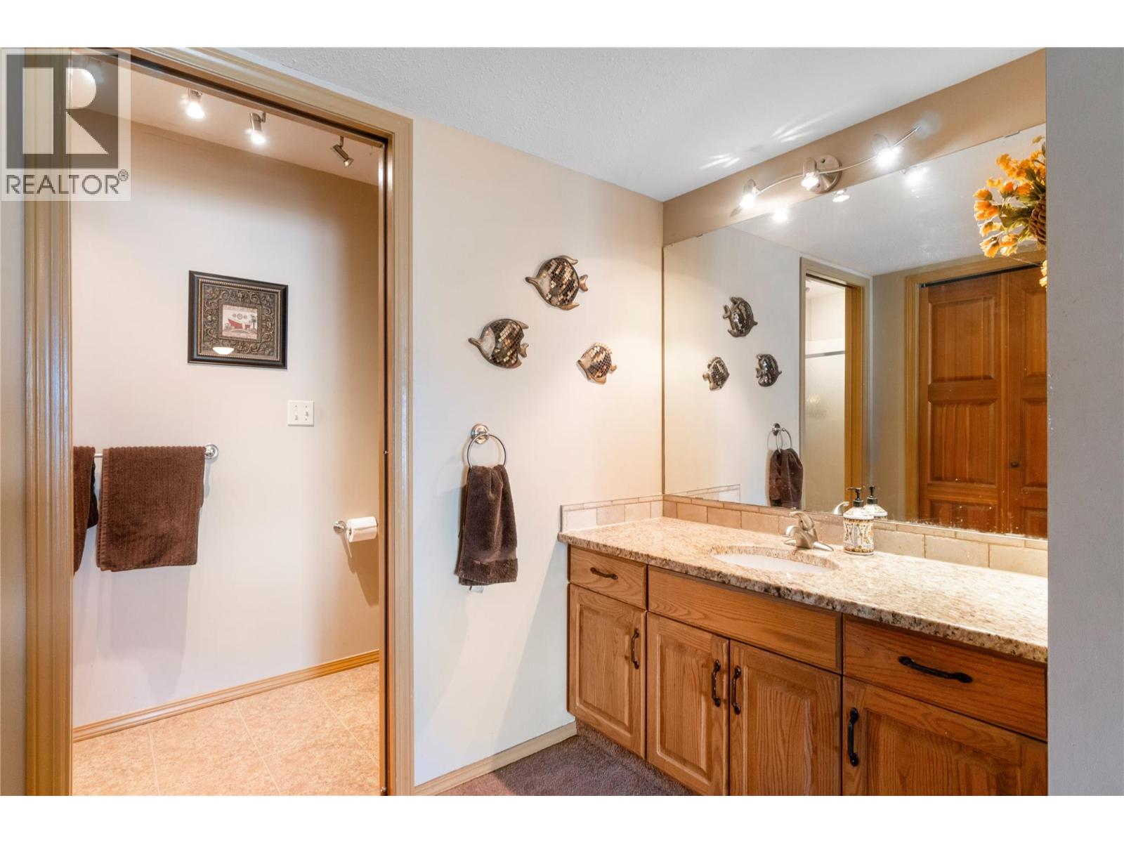  2647 Blind Bay Road, Blind Bay